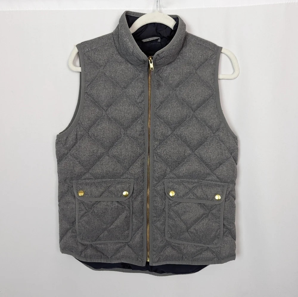 J. Crew Sz. M Outdoors Feather Goose Down Quilted Vest Jacket Equestrian Preppy